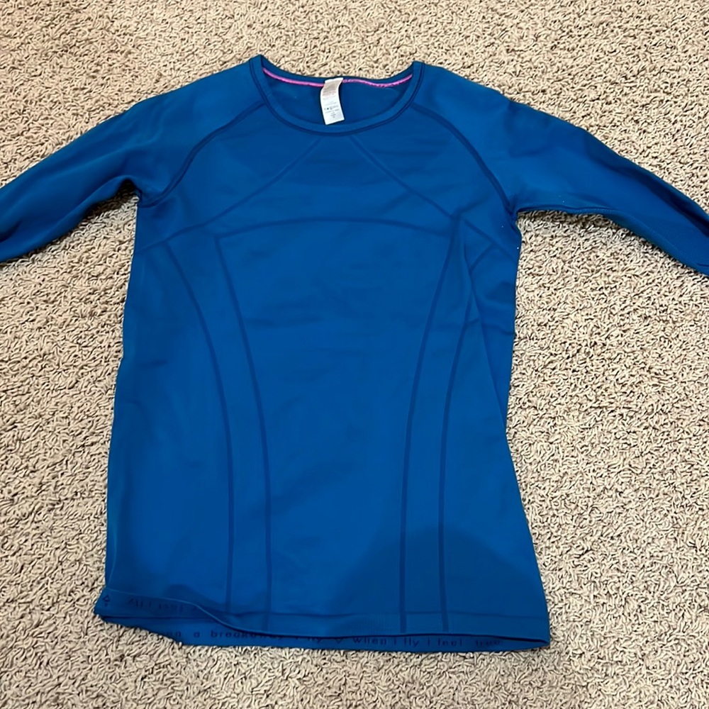 Blue long sleeve Ivivva top